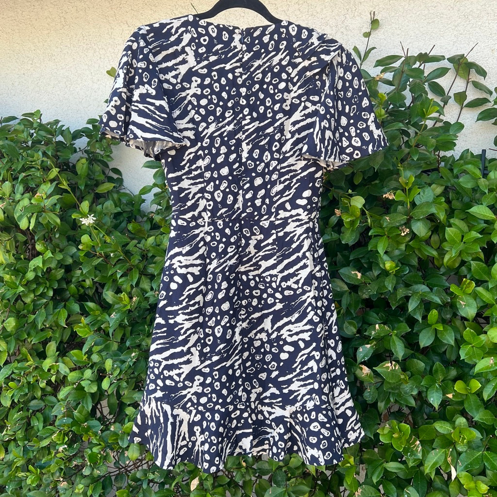 Rebecca Vallance Lola Wrap Mini Dress Navy Blue Size 2 Small NWT 410 MSRP - Picture 7 of 7